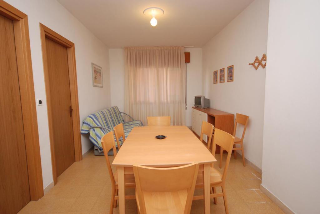 Elena Apartment Lignano Sabbiadoro Room photo